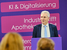 Dr. Hans-Peter Hubmann