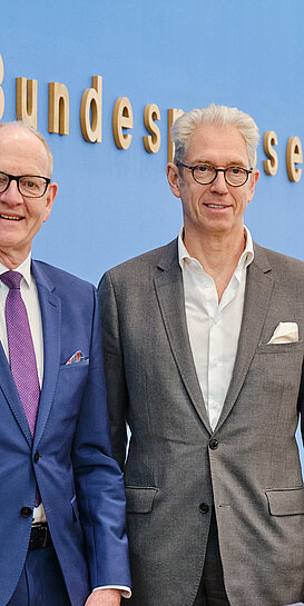 Gemeinsame Pressemitteilung von DKG, KBV, KZBV und ABDA Fotograf: André Wagenzik, Dresdner Verpackungstagung, Deutsches Verpackungsinstitut e. V.