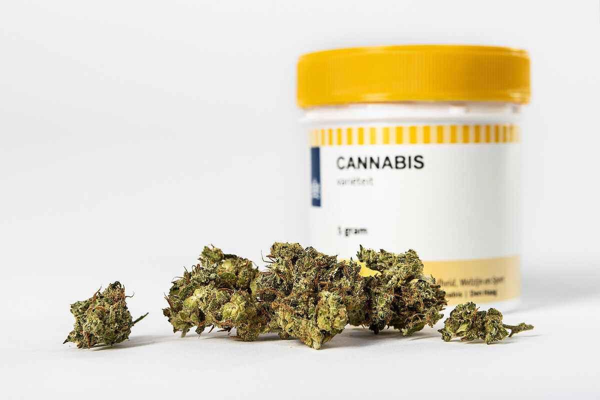 Neue Regeln für Cannabisarzneimittel und Alternativmedizin treten in Kraft